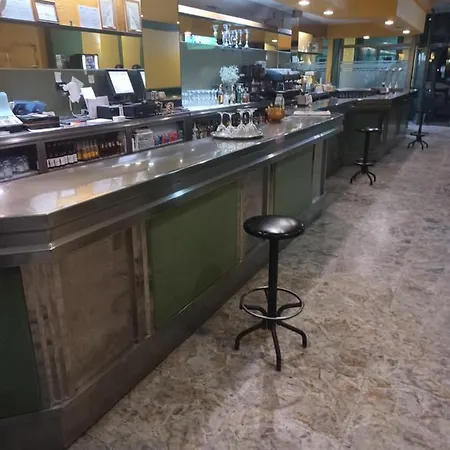 Hotel 2 de mayo 2-2