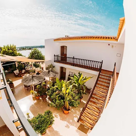 Hostal La Savina-2