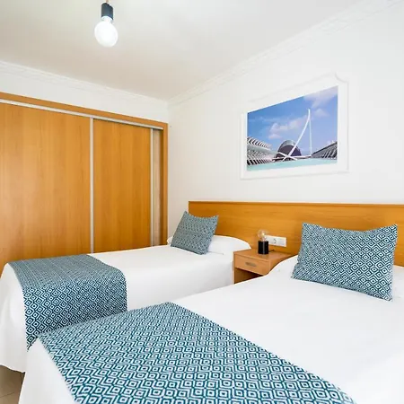 Hostal Rr Feria By Beleret-3