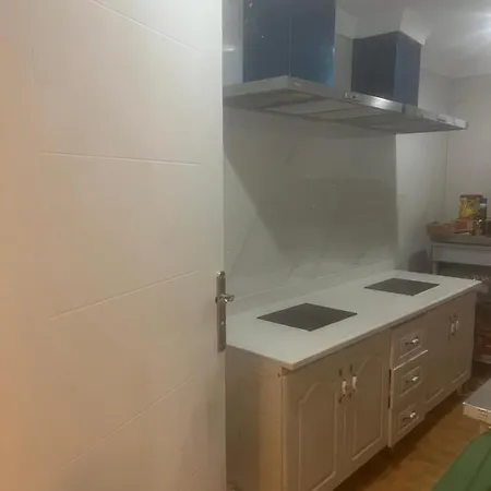 Limin Hostel Capsules-2