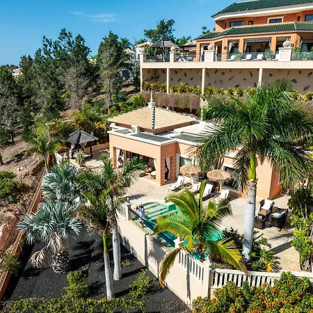 Royal Garden Villas, Luxury Hotel-2