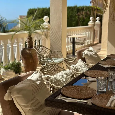Luxury B&B Villa Tauro-2