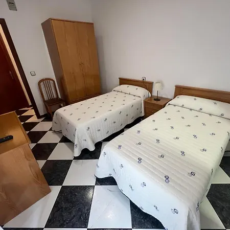 Hostal Los Amigos-3