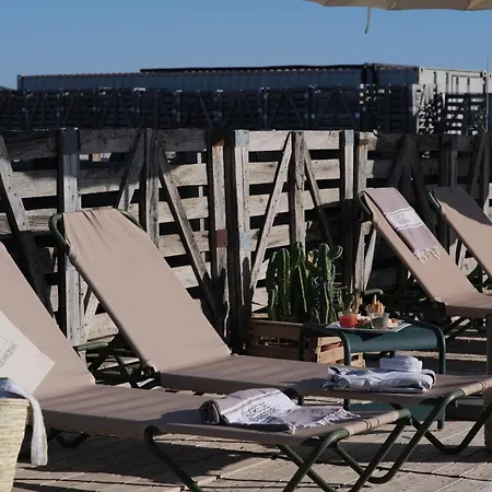Hotel Aire De Bardenas-3