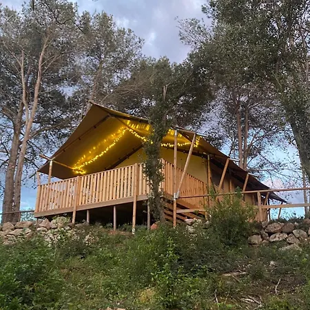Hostal La Salut De Terrades-2