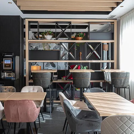 Sercotel Plana Suites-3