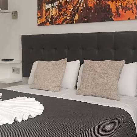 Hostal Lauria-3