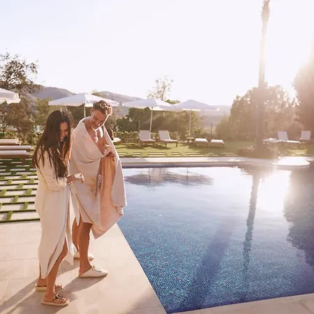 B Bou Hotel La Vinuela & Spa-3