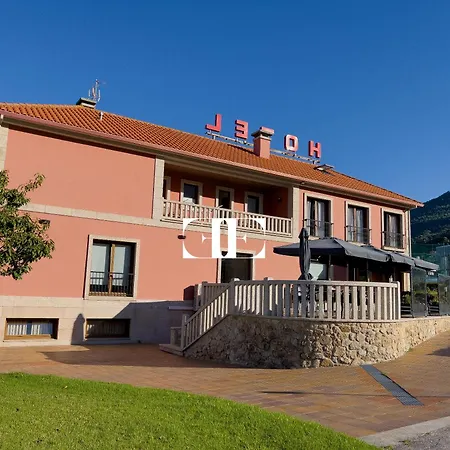 Hotel A Raiña-2