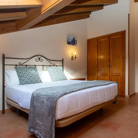 Hotel Naranjo De Bulnes-3