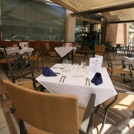 Hotel Castilla Alicante-3
