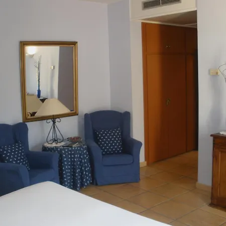 Hotel Can Ceret-2