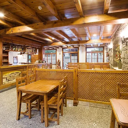 Hotel Latre-2