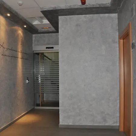 Hotel Hm Alfaro-3