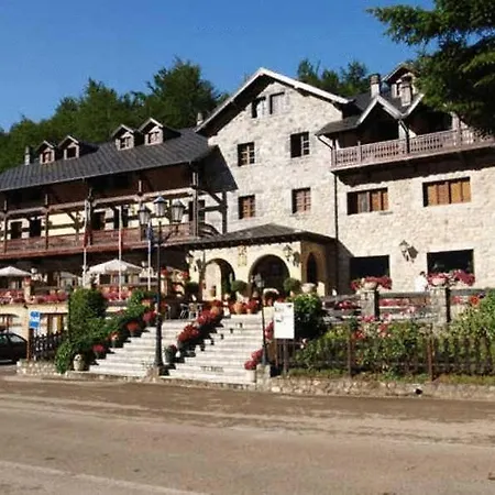 Hotel Rebeco-3