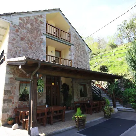 Hotel La Salmonera-2
