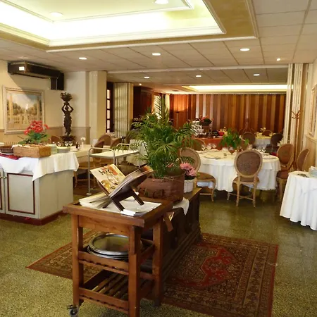 Hotel del Carme-2