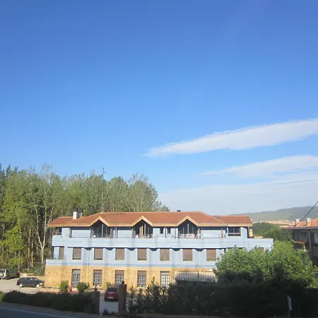 Roomrural Hotel Iru-Bide-3