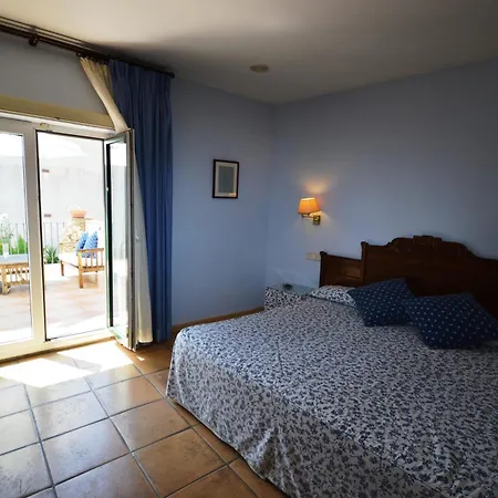 Hotel Can Ceret-3