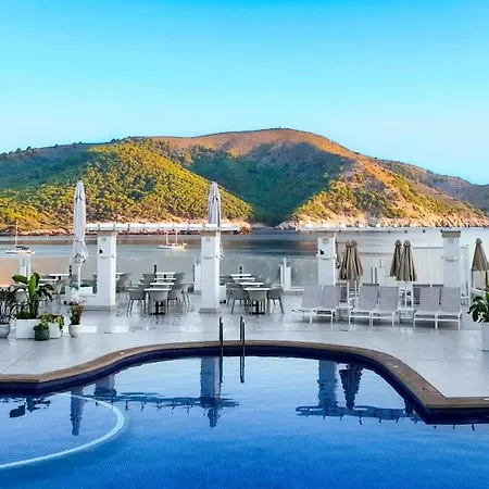 Parque Nereida Suites Hotel-3