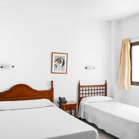 Hotel Valencia-2