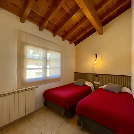 Aparthotel Les Corts-3