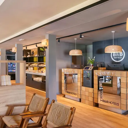 B&B HOTEL Barcelona Mollet-3