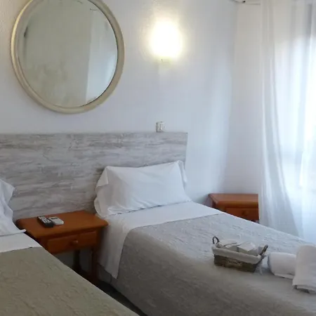 Hostal Candeleda-2