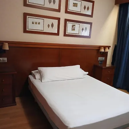 Hostal Los Infantes-3