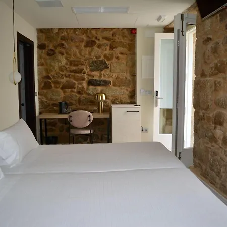 Corona de Galicia Rooms-3