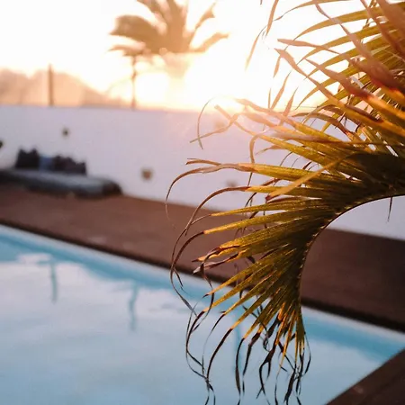 Surf & Yoga Retreats Fuerteventura-2