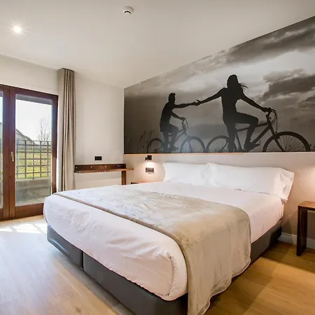 Hotel Llivia-3