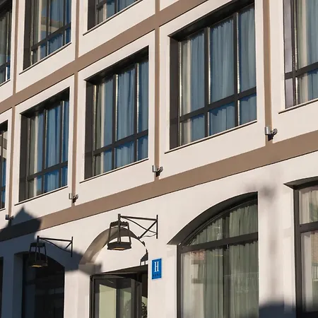 Hiru Uhinak-2