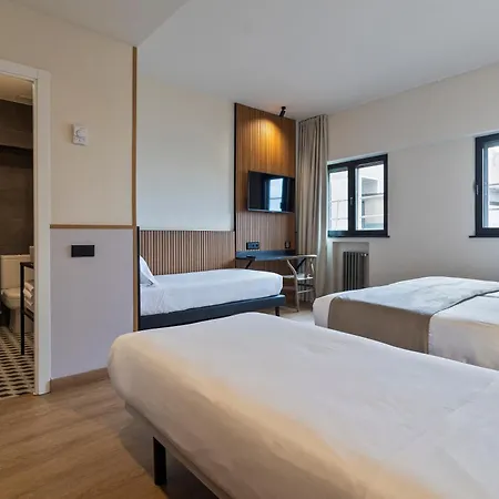 Hotel Acta Madfor-2