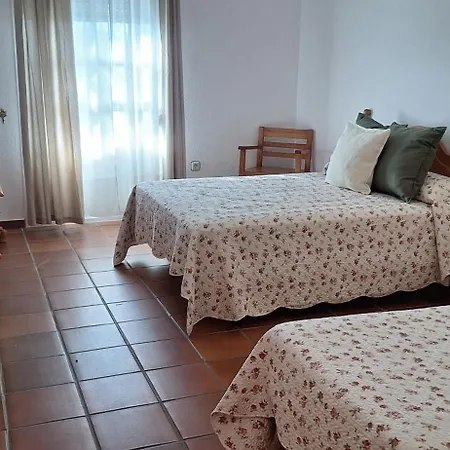 Hotel Rural Puerta del Parque-3