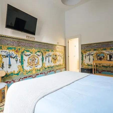 Apartamentos El Escondite de Triana-3