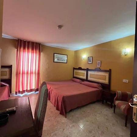 Hotel La Barca-3