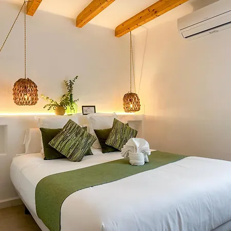 Moona Hostal Altea-3