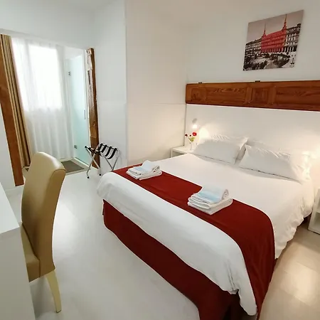 Hostal Royal Cruz-3