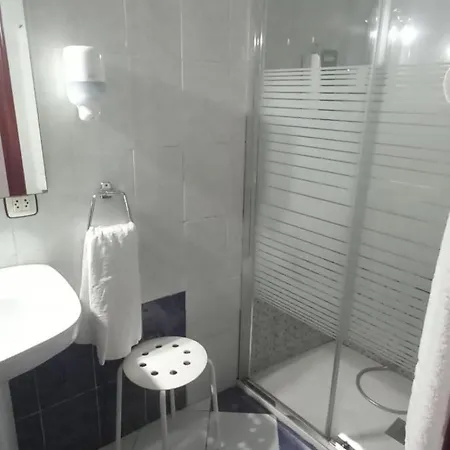 Hostal Las Cadenas-2