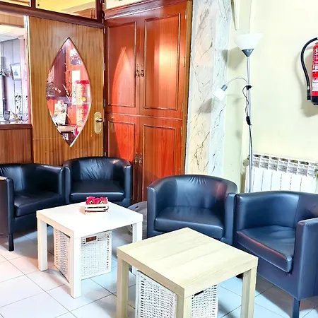 Hostal La Rosa-3