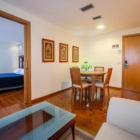 Hotel Auditorio Santiago & Spa-2