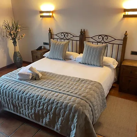 Hotel-Apartamento Rural Atxurra-2