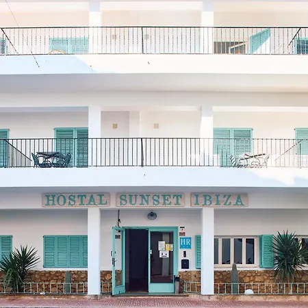 Hostal Sunset Ibiza-3