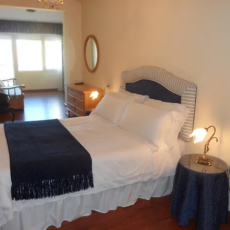 Hotel Avenida Baiona-2