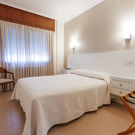 Hotel O Cruceiro-3