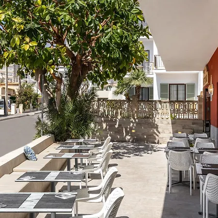 Hostal Neptuno-2