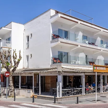 Hostal Neptuno-3