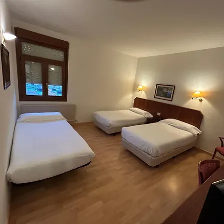 Hotel Unzaga Plaza-2