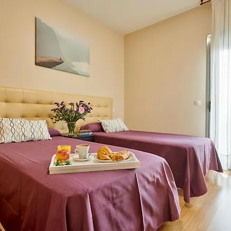 Aparthotel Encasa-2